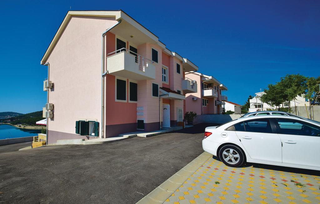 Apartment Rogoznica โรกอซนิซา ภายนอก รูปภาพ